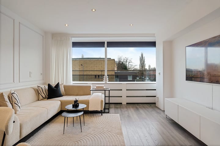 Foto 19 van van Baerlestraat 27