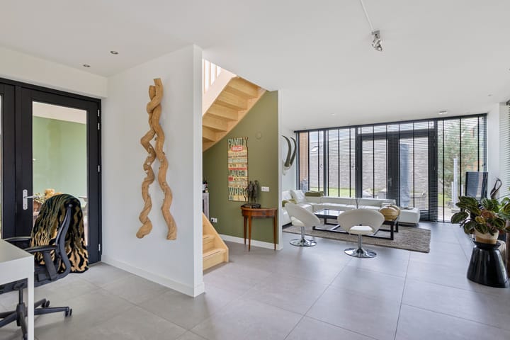 Foto 7 van Macharenseweg 27