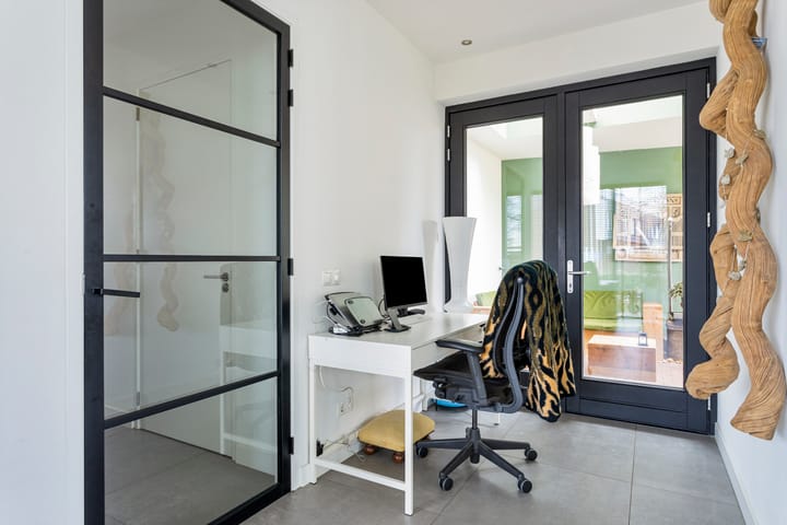 Foto 11 van Macharenseweg 27