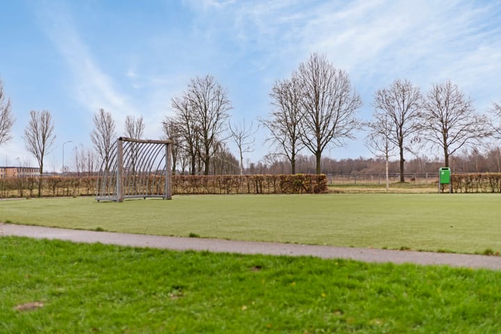 Foto 39 van Macharenseweg 27