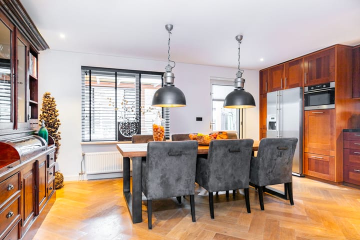 Foto 5 van Bijenkorf 53