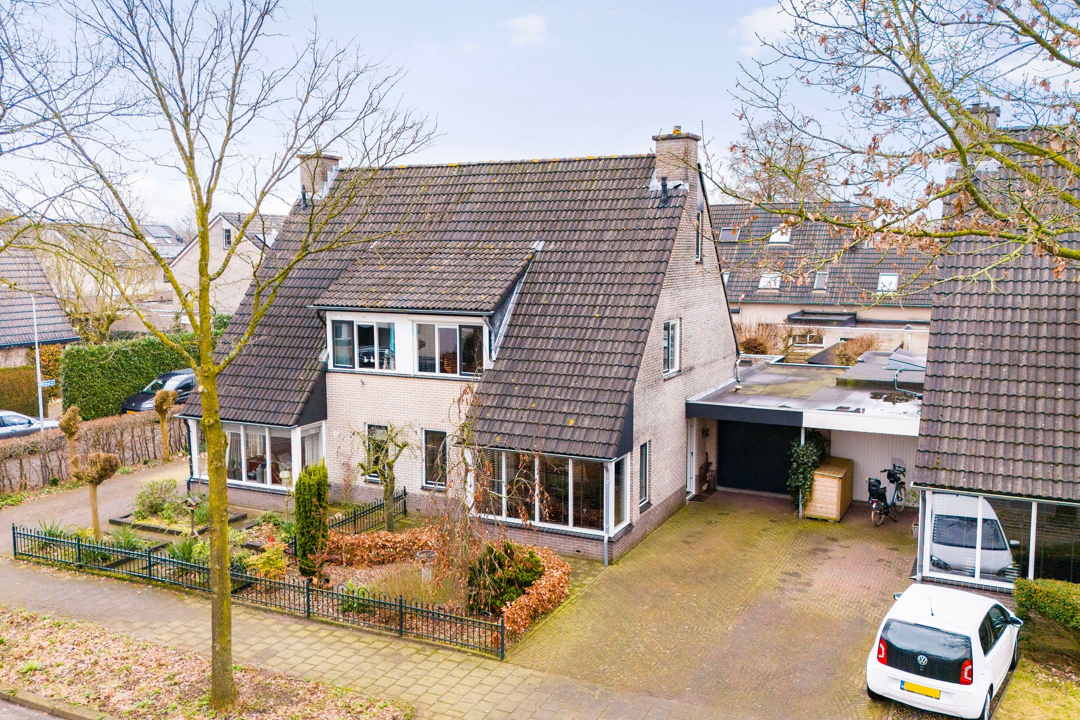 Foto 33 van Bijenkorf 53