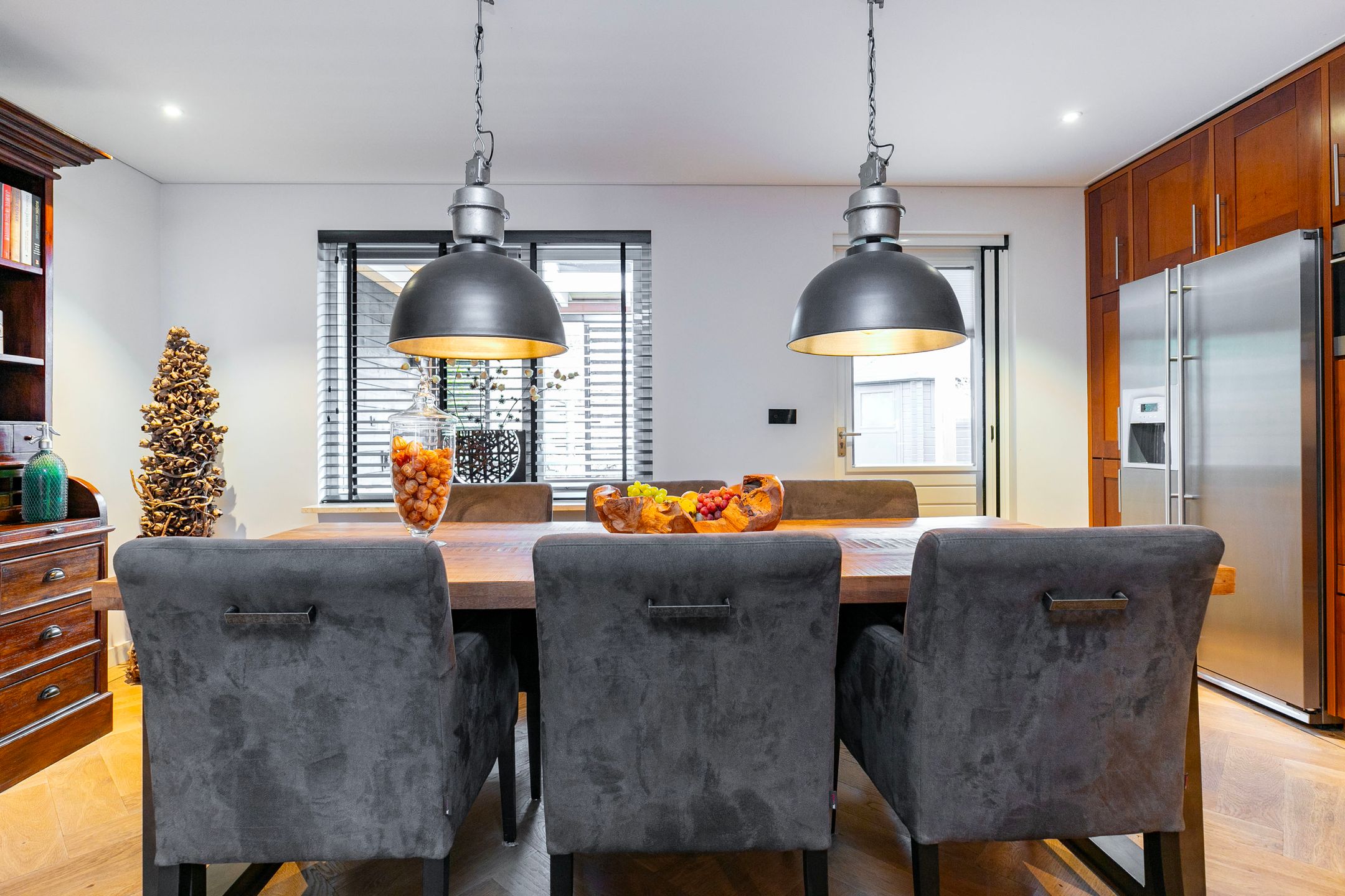 Foto 18 van Bijenkorf 53