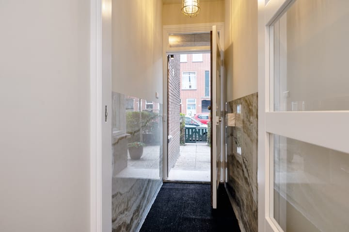 Foto 8 van Lunterenstraat 237