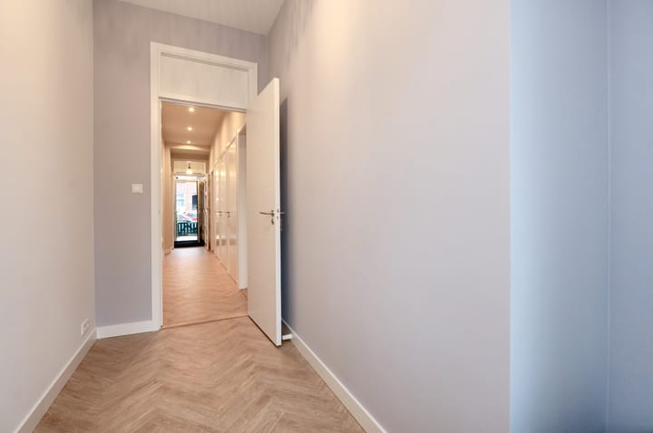 Foto 43 van Lunterenstraat 237