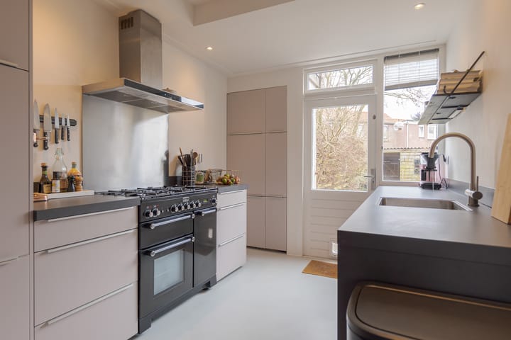 Photo 22 of Korenbloemstraat 80