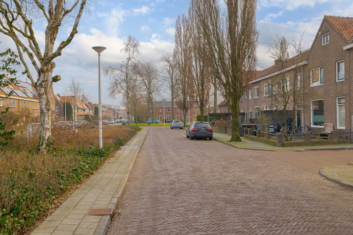 Photo 50 of Korenbloemstraat 80