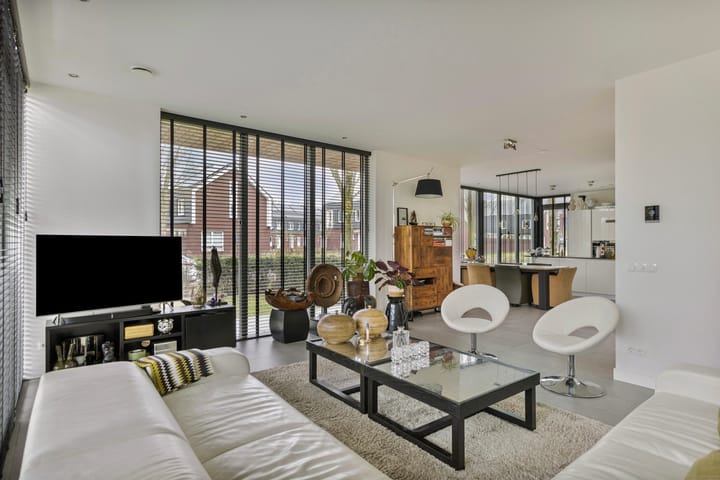 Foto 2 van Macharenseweg 27