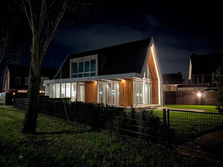 Foto 3 van Macharenseweg 27