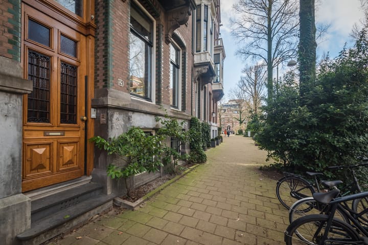 Foto 2 van Van Eeghenstraat 121-3