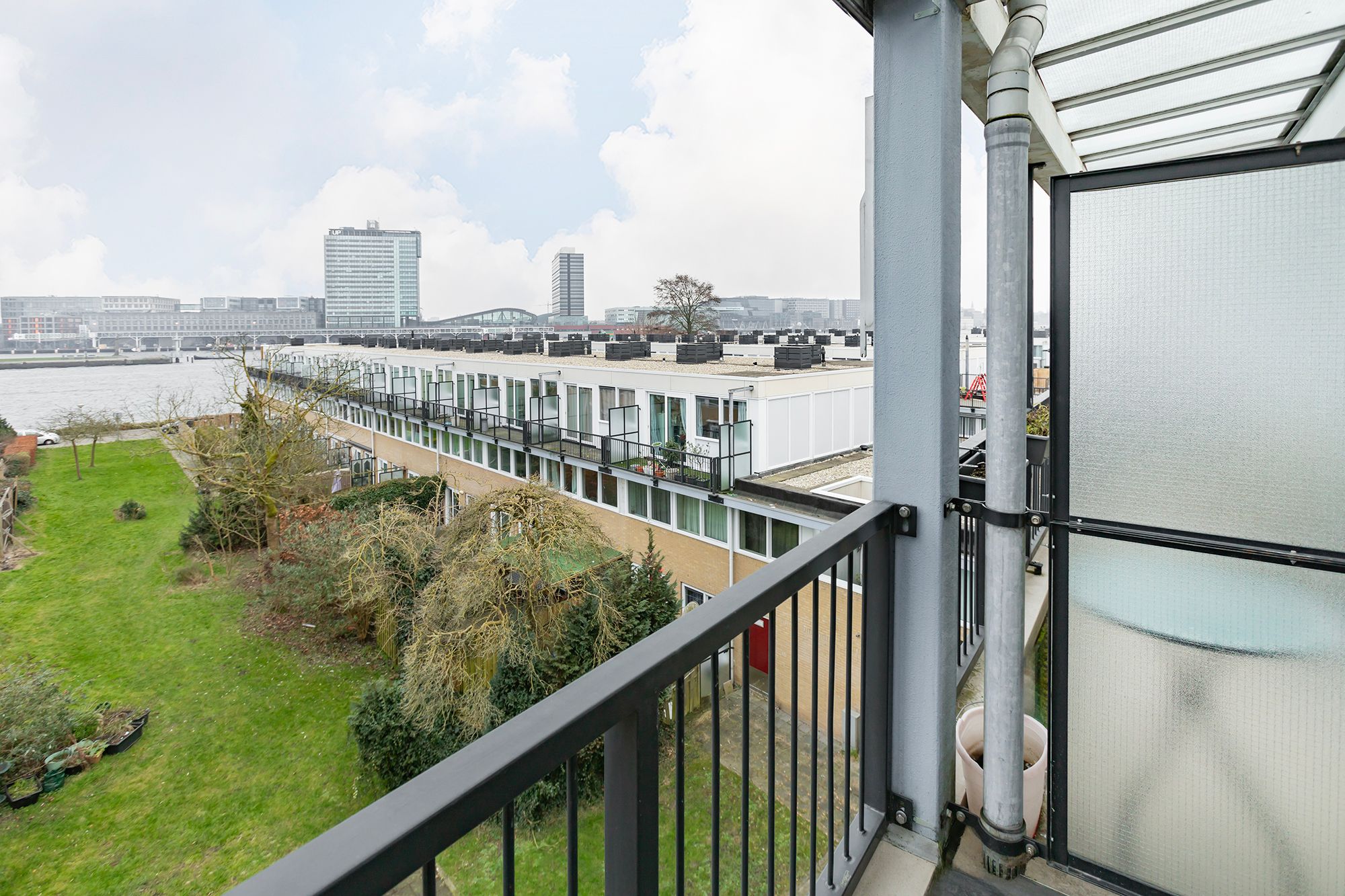 Photo 24 of Bankwerkerij 67