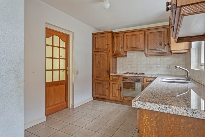 Photo 11 of Demer 11