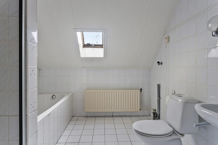 Photo 19 of Demer 11