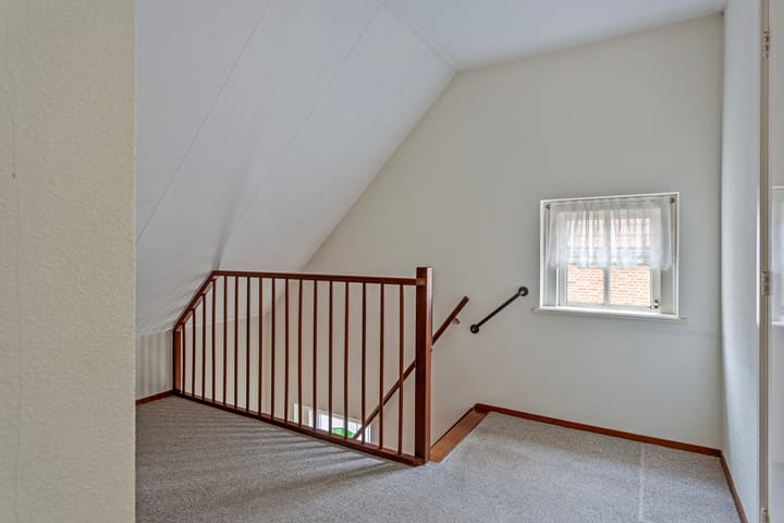 Photo 14 of Demer 11