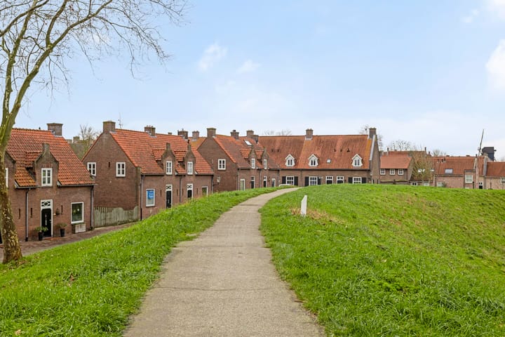 Photo 32 of Demer 11