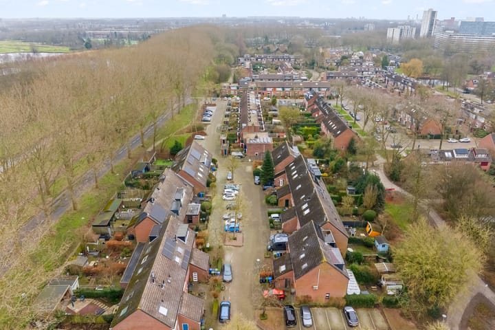 Foto 35 van Elsbes 30