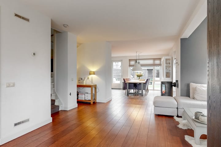 Foto 11 van Vredemaker 121