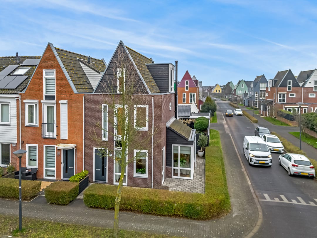 Foto 1 van Vredemaker 121