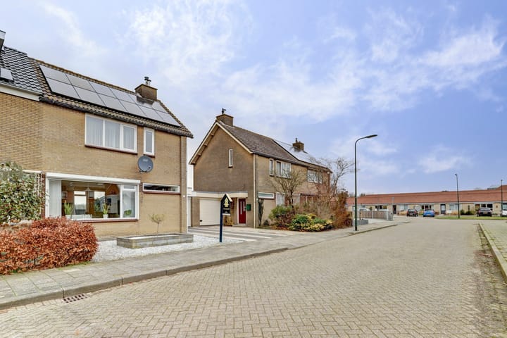 Foto 2 van Anjerstraat 24