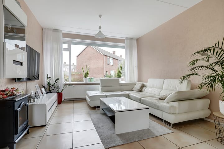 Foto 9 van Anjerstraat 24