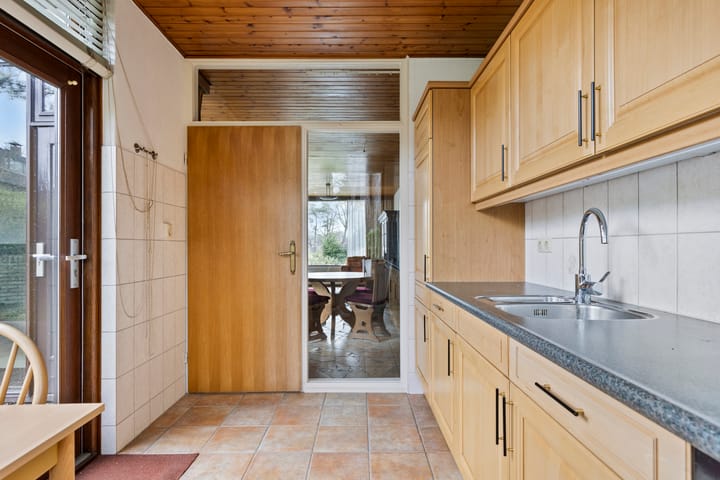 Foto 17 van De Snoostraat 2