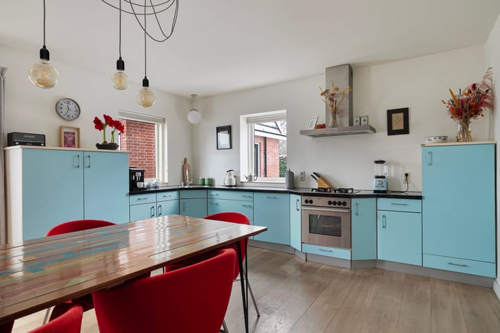 Foto 12 van Lheeweg 21