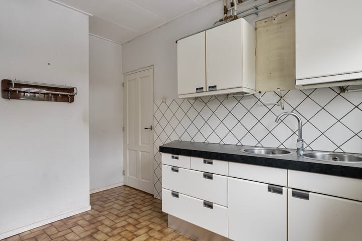 Foto 15 van Lheeweg 21