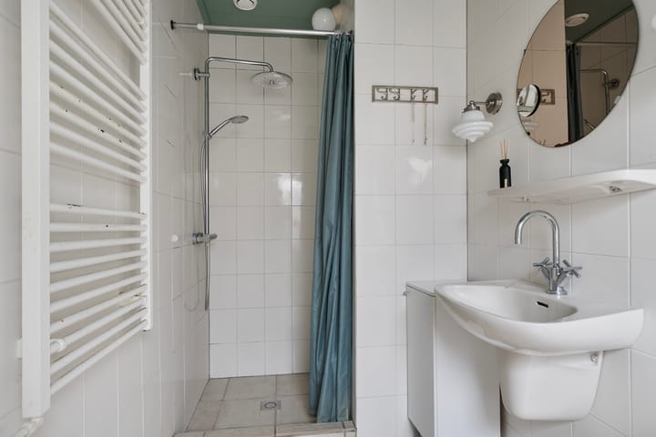 Foto 18 van Lheeweg 21