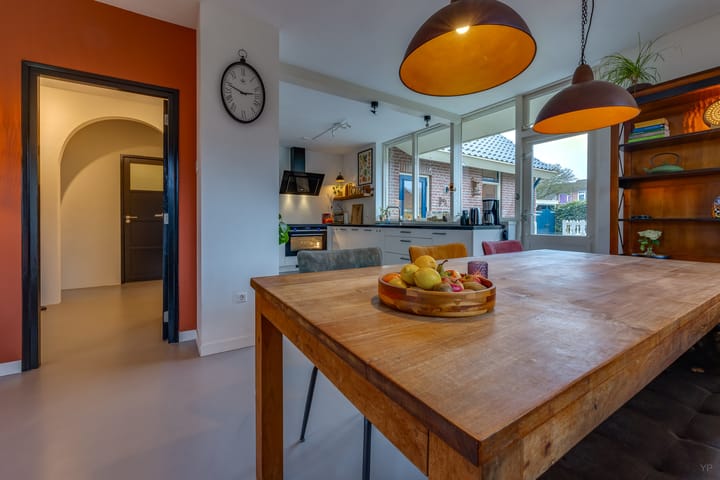 Foto 10 van Julianalaan 32