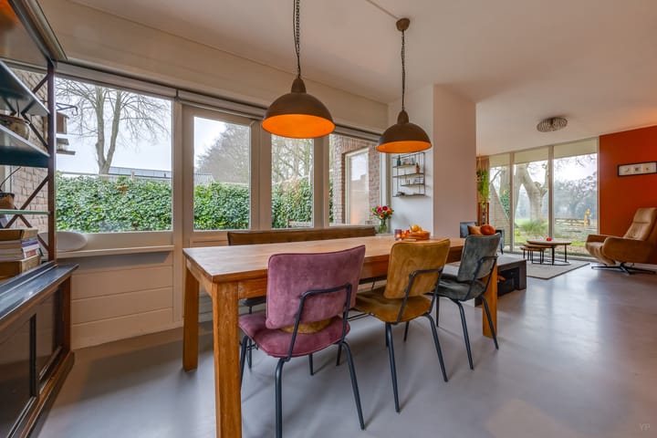 Foto 11 van Julianalaan 32