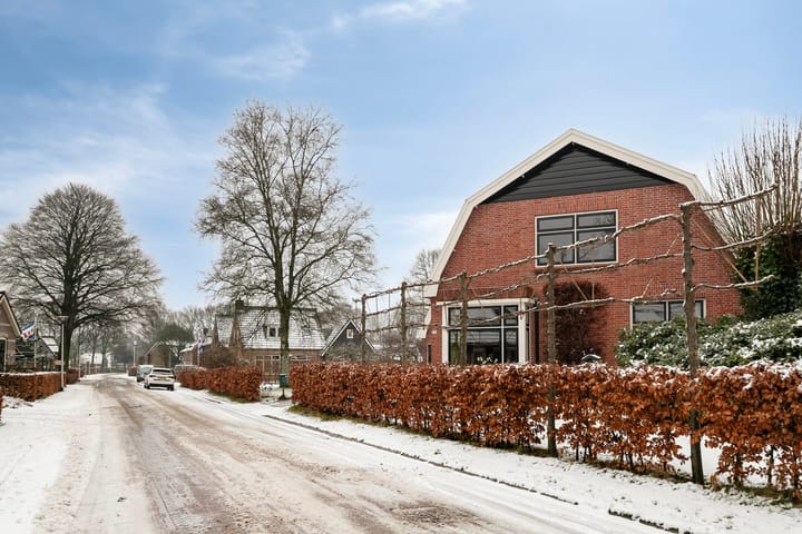 Foto 43 van Lheeweg 21