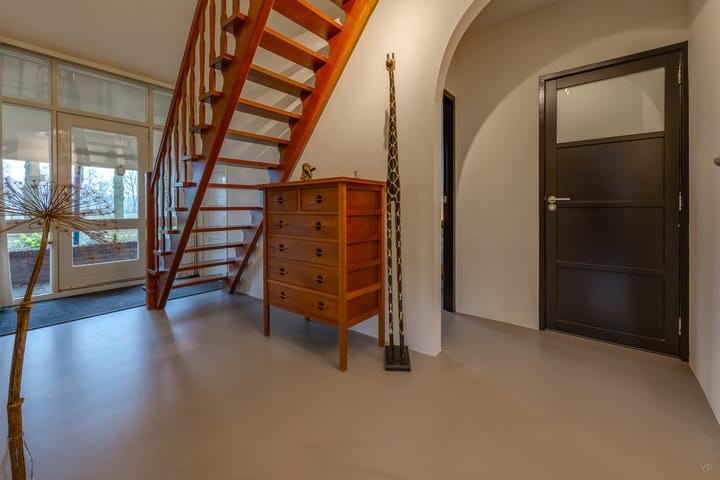 Foto 17 van Julianalaan 32