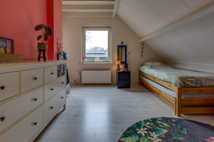 Foto 24 van Julianalaan 32