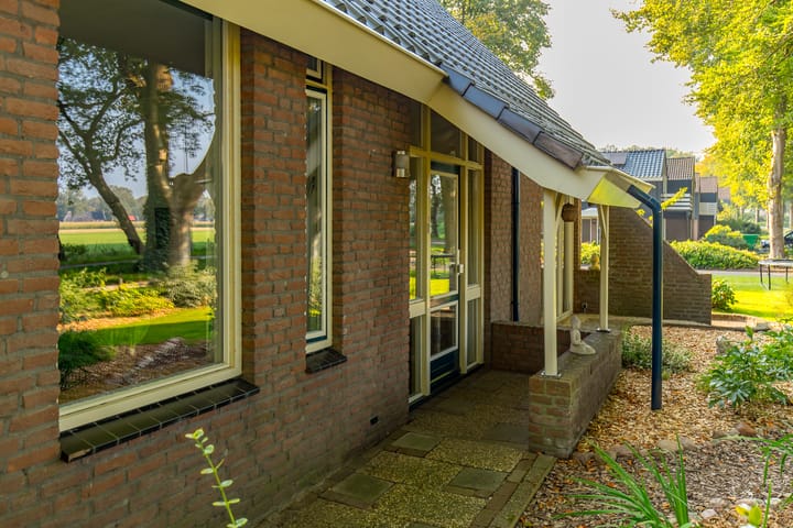 Foto 41 van Julianalaan 32