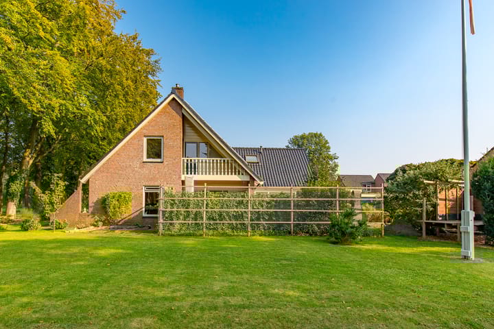 Foto 43 van Julianalaan 32