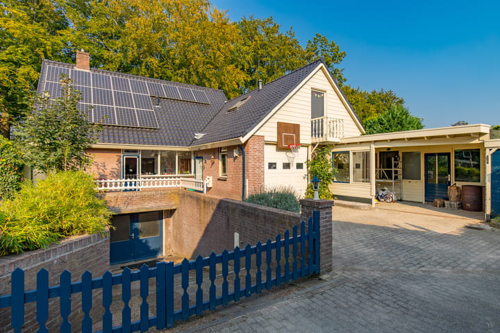 Foto 44 van Julianalaan 32