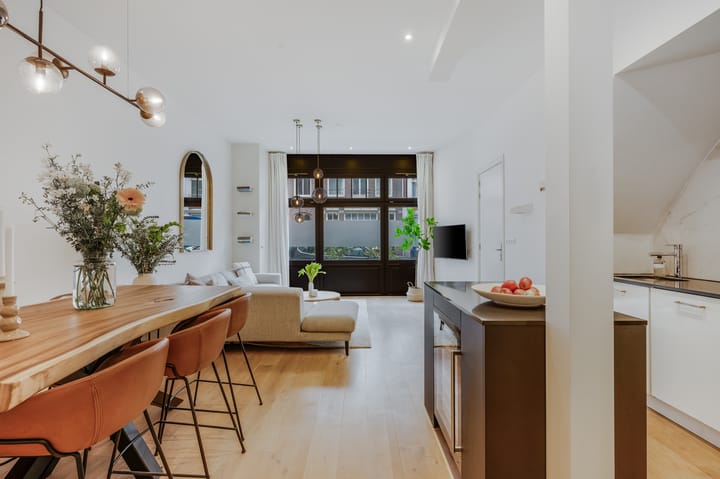 Photo 12 of Cornelis Anthoniszstraat 33-H