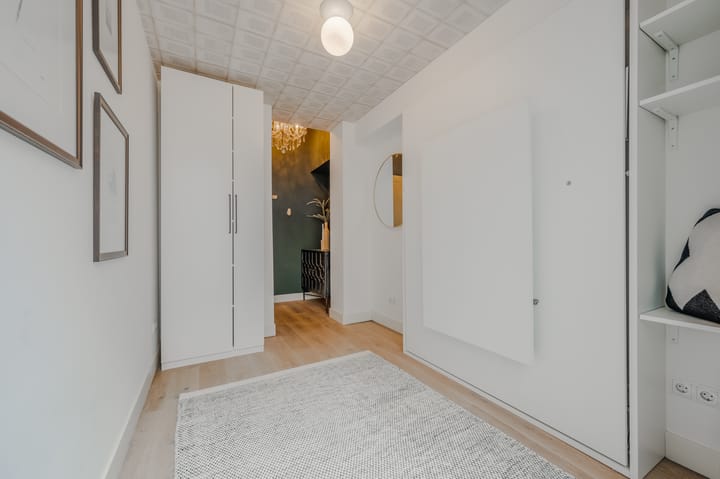 Photo 28 of Cornelis Anthoniszstraat 33-H