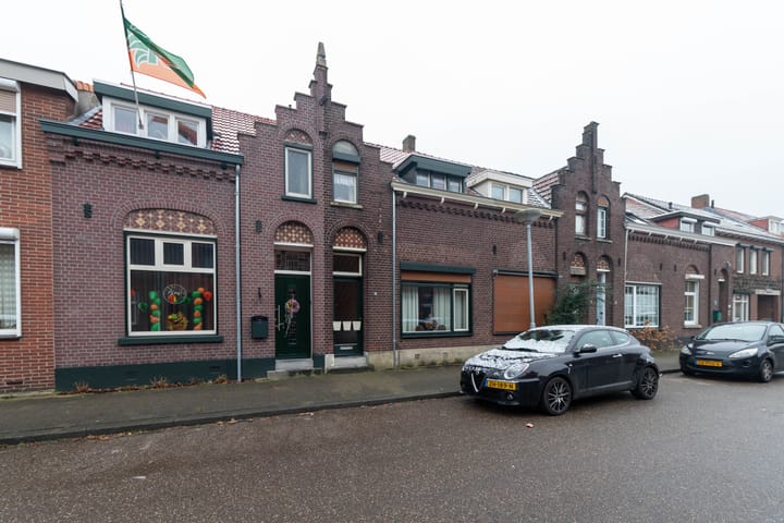 Foto 21 van Pepijnstraat 176