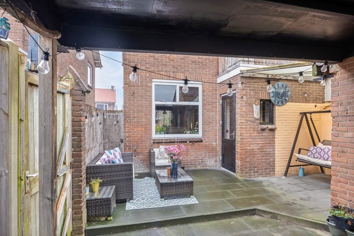 Foto 32 van Reggestraat 31