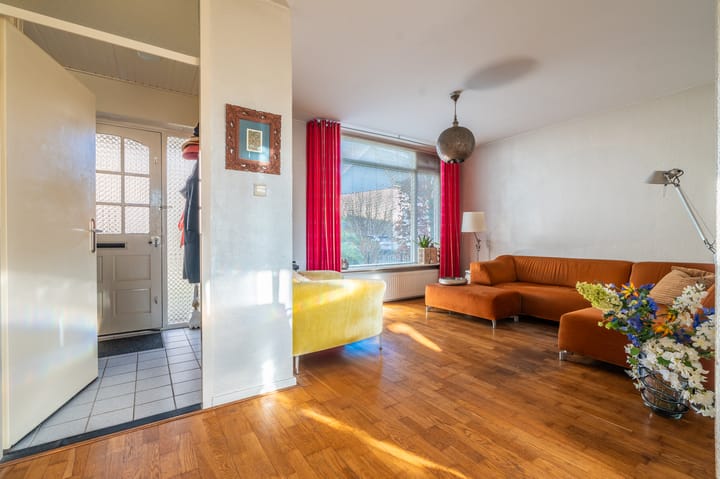 Foto 2 van Triton 14