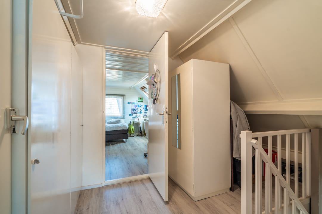 Foto 23 van Triton 14