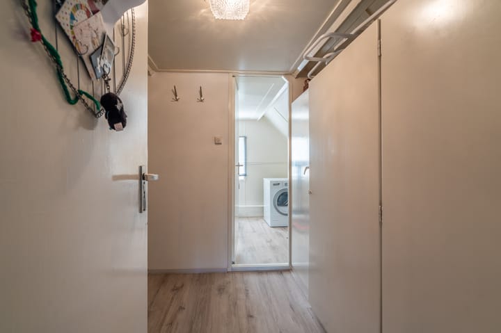 Foto 26 van Triton 14