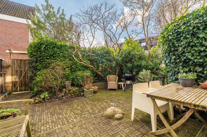 Foto 29 van Triton 14