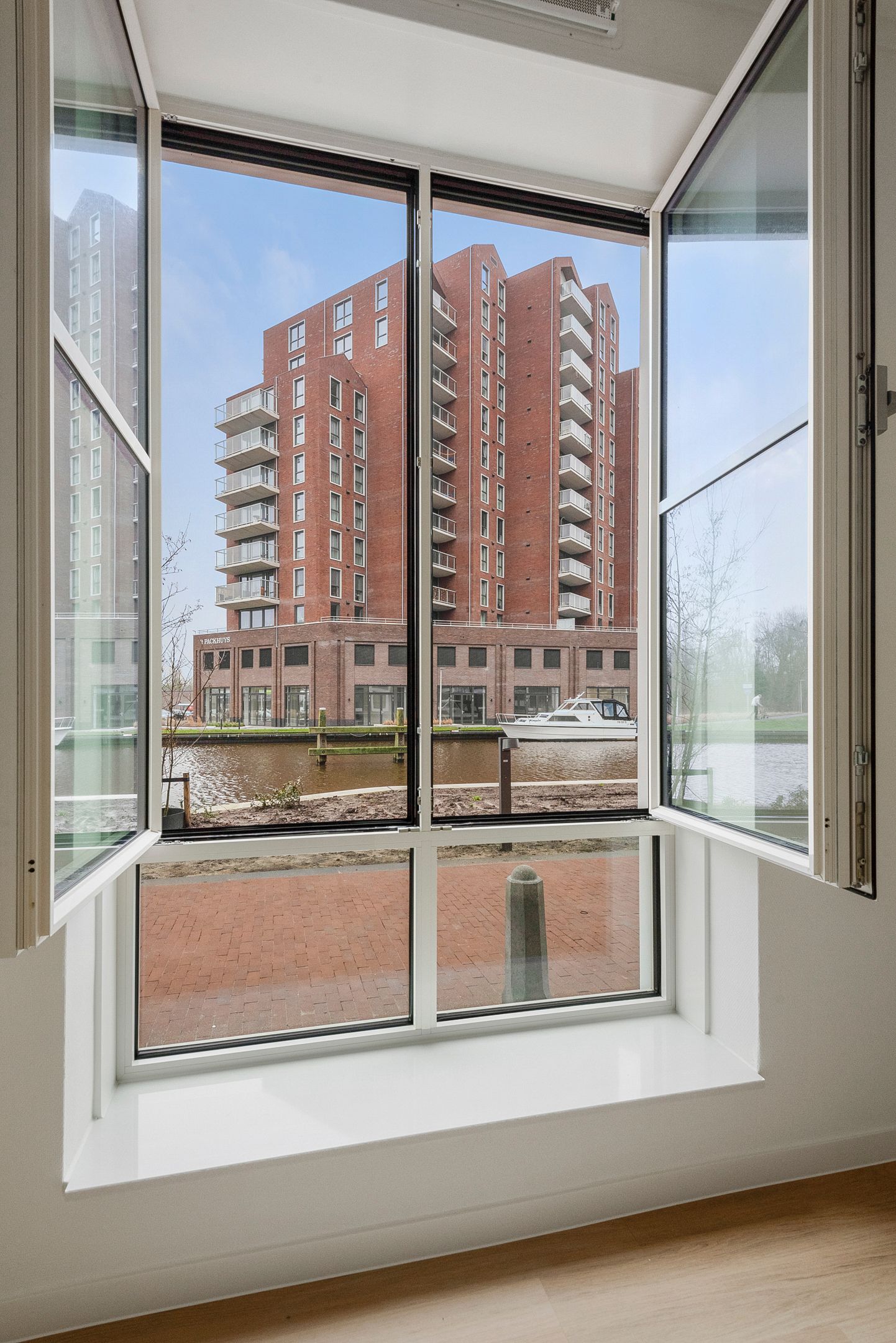 Photo 15 of Gedempte Where 34