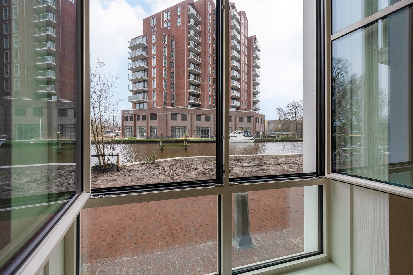 Photo 10 of Gedempte Where 34