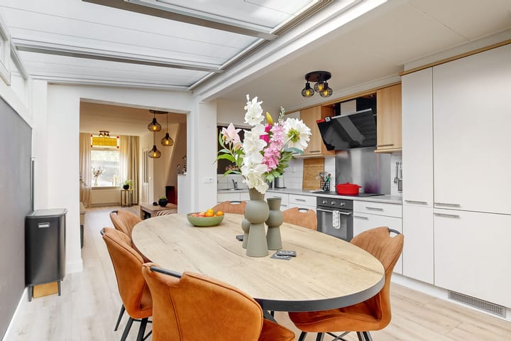 Foto 17 van Van der Horststraat 4