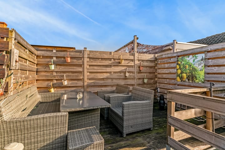 Foto 31 van Van der Horststraat 4