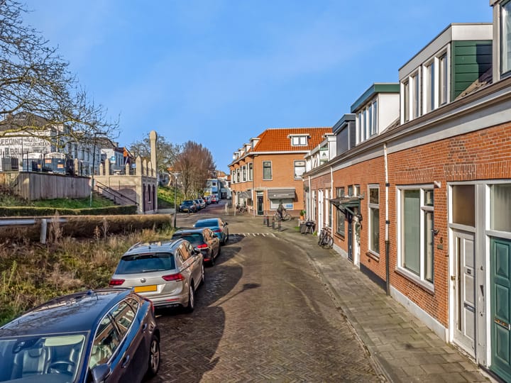 Foto 34 van Van der Horststraat 4