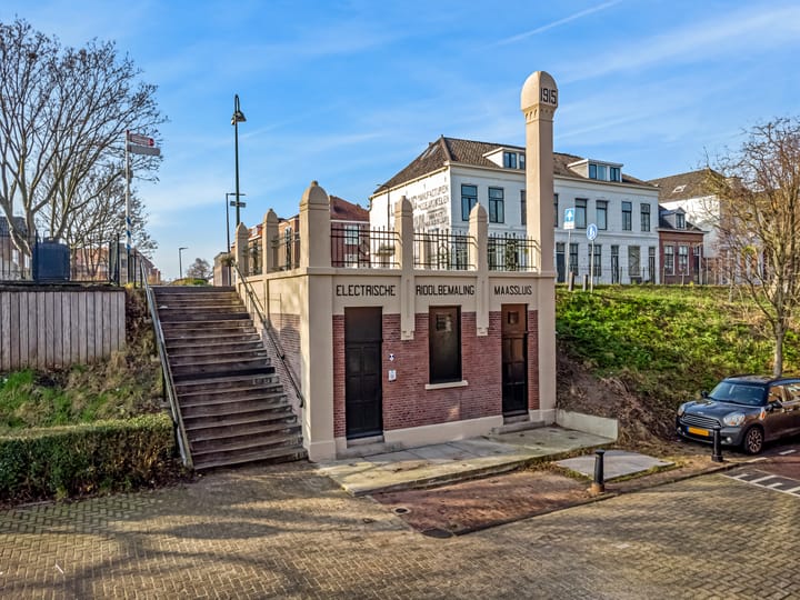 Foto 35 van Van der Horststraat 4